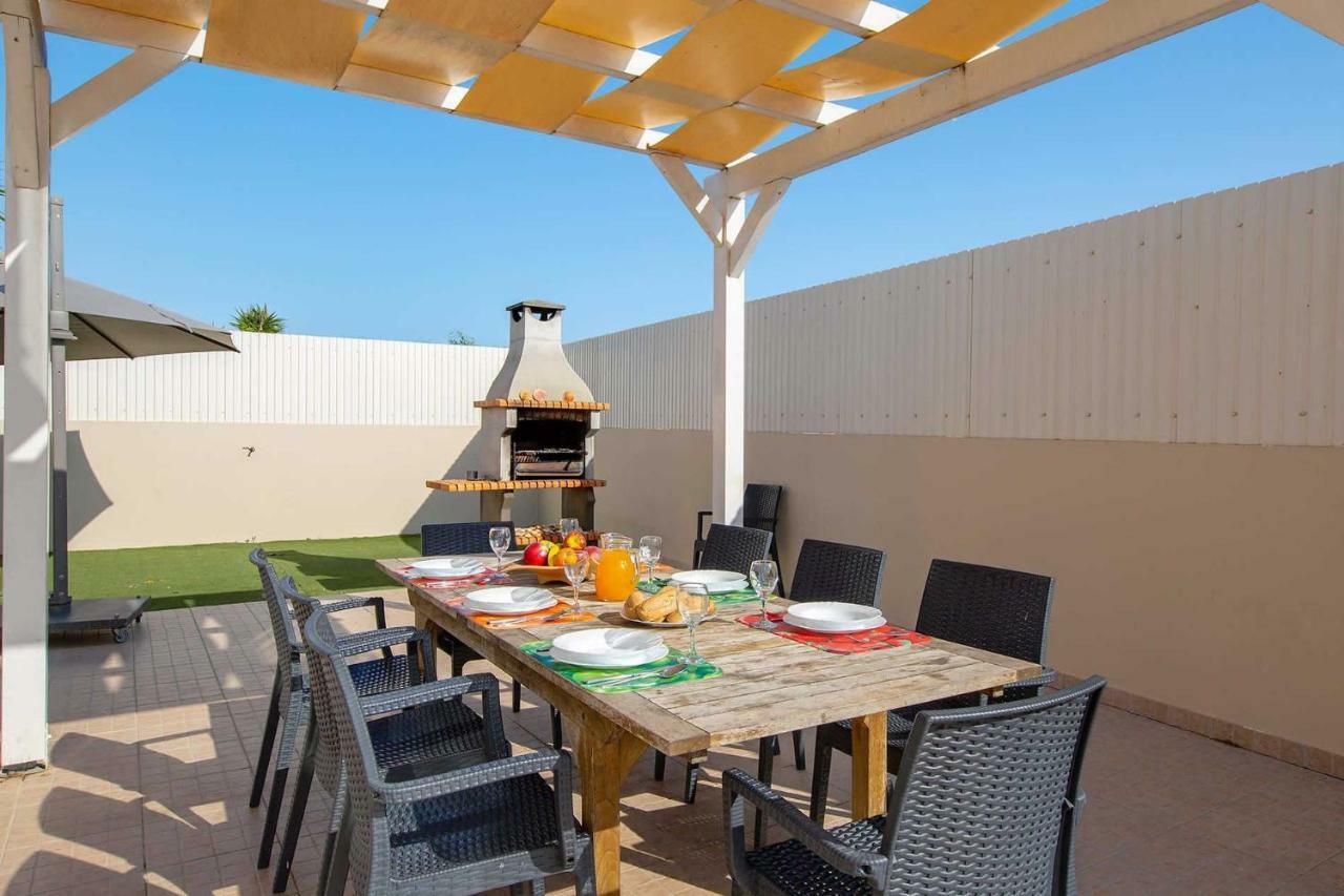 Villa Ruana - 5 Bedrooms On Suite- Free Out Door Hot Jacuzzi - By Bedzy Albufeira Exterior foto